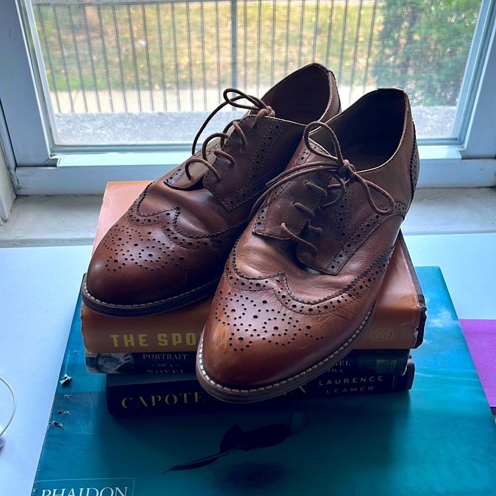 Cute leather oxfords just in time for fall!
